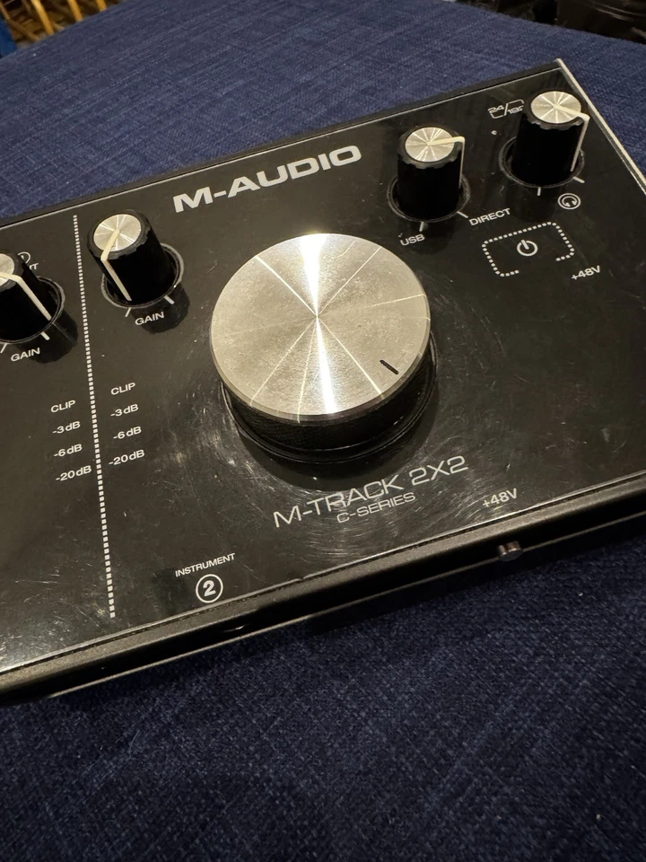 M-Audio M-Track 2X2 C-Series USB Audio Interface Live Wire Cable & Gold Adapter - Image 2 of 3