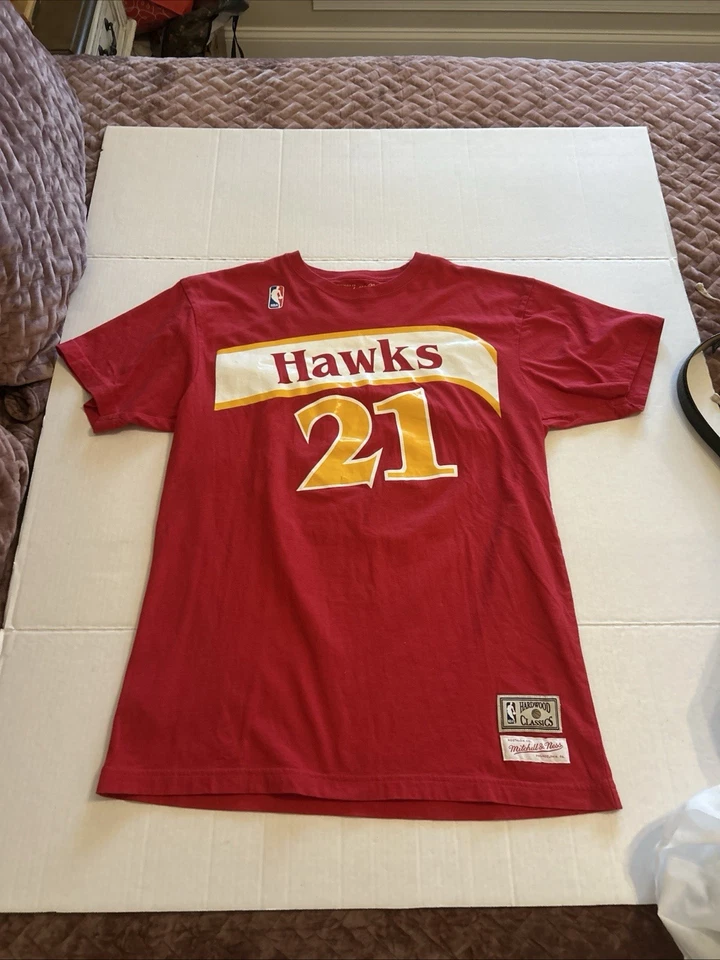 Vtg Mitchell & Ness NBA Men’s Large Atlanta Hawks Player Wilkins #21 Basketball - Image 3 of 4