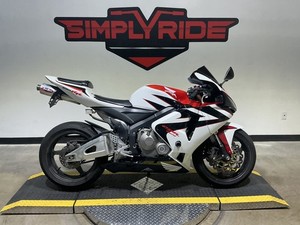 2005 Honda CBRÂ®600RR 