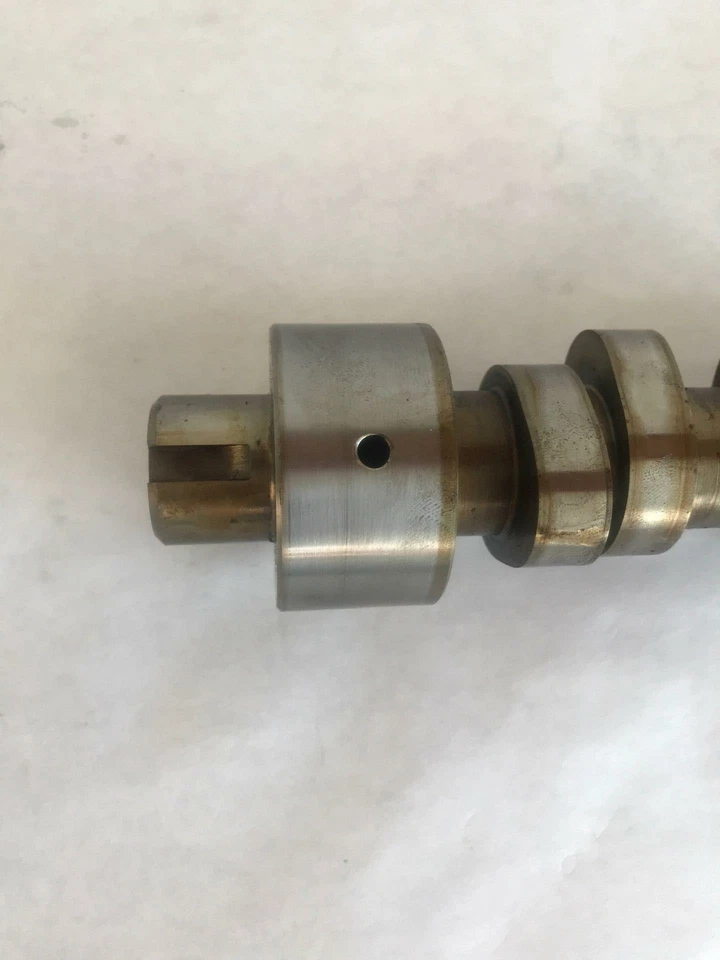 Barra de árbol de levas de admisión Ford Ranger 2001 3,0 L OEM usada Foto 3 de 4