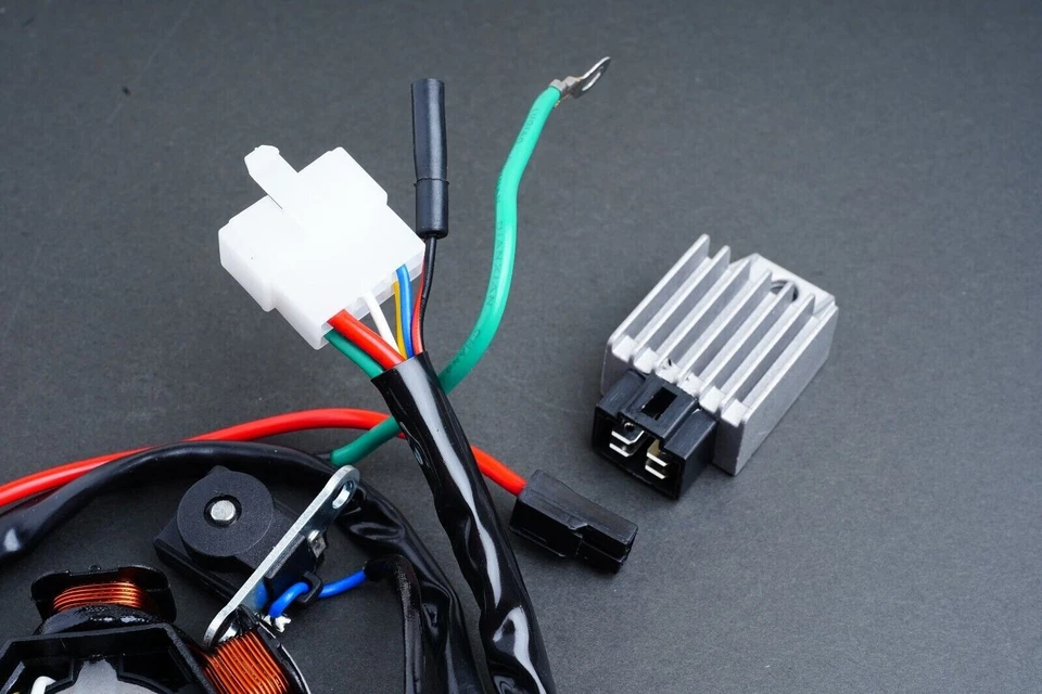 Regulador de estator estándar para Honda DIO 50 Elite 50 SR50 SA50 SK50 AF18E US TX Foto 4 de 4