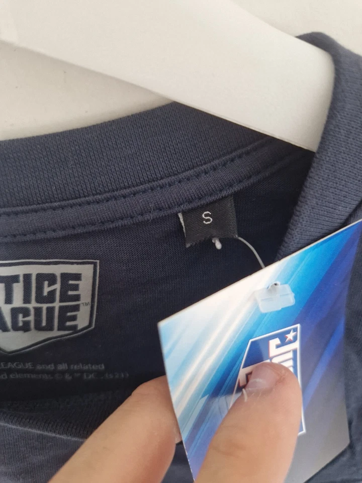 Camiseta manga corta azul marino oscuro DC Comics The Flash Zbox Threads talla pequeña - Imagen 4 de 4