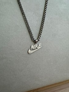 Nike Necklace en vente | eBay