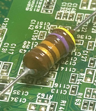 470uH 0,47mH Induttanza Induttore di ferrite THT 280mA 2,5Ω Ø5,2x12mm ±5%