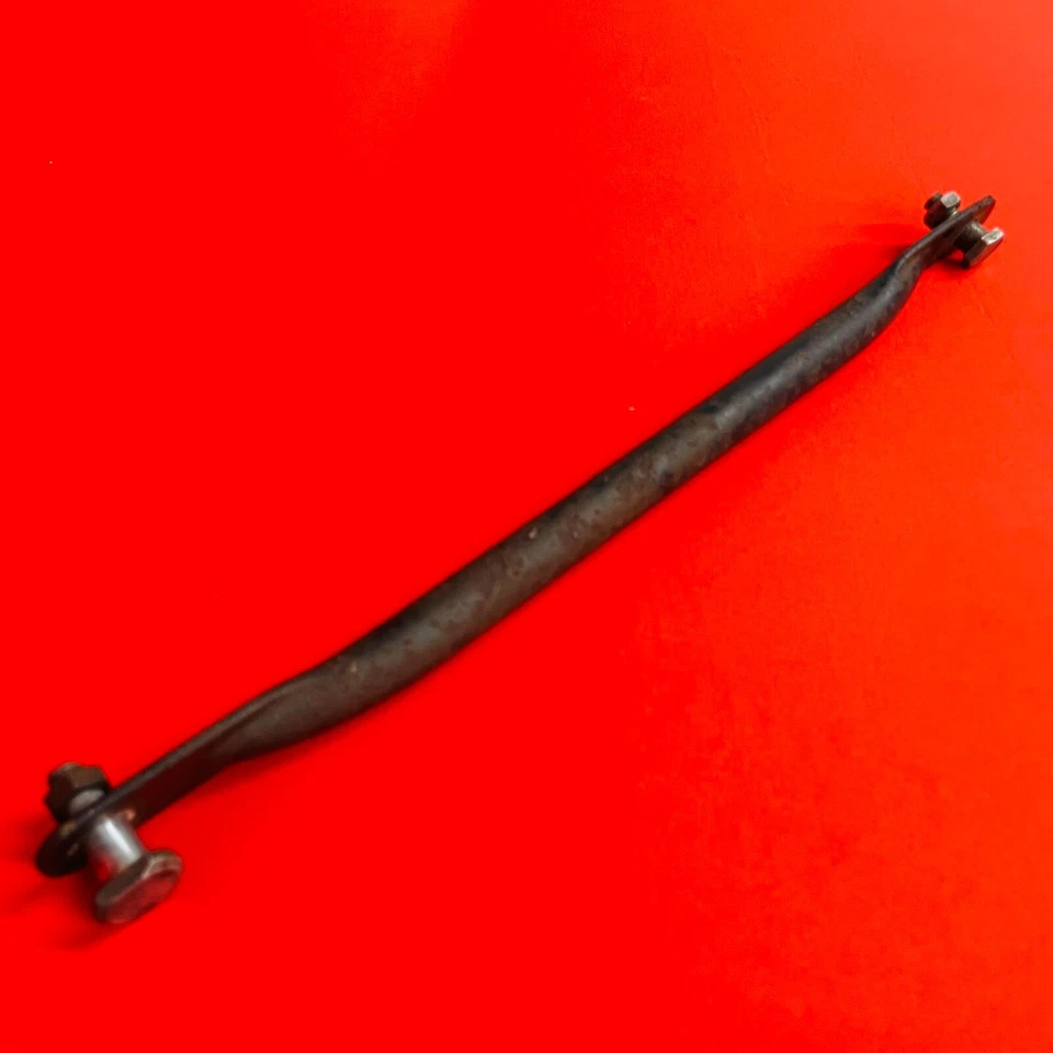 Braço de suporte de freio traseiro DT50 original do fabricante Yamaha DT 50 LC (1988-1990) - Imagem 3 de 4