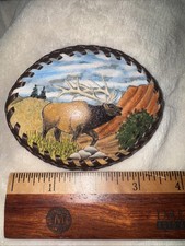 OVAL LEATHER BELT BUCKLE BULL ELK WALKING Design