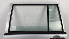Porte arrière et accessoires Volvo 740