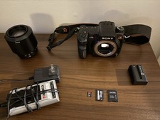 Sony Alpha 700 Digital SLR Camera Black Interchangeable Lenses Memory Stick SD
