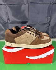Vintage Es Accel/Brown/Tan/Size 11