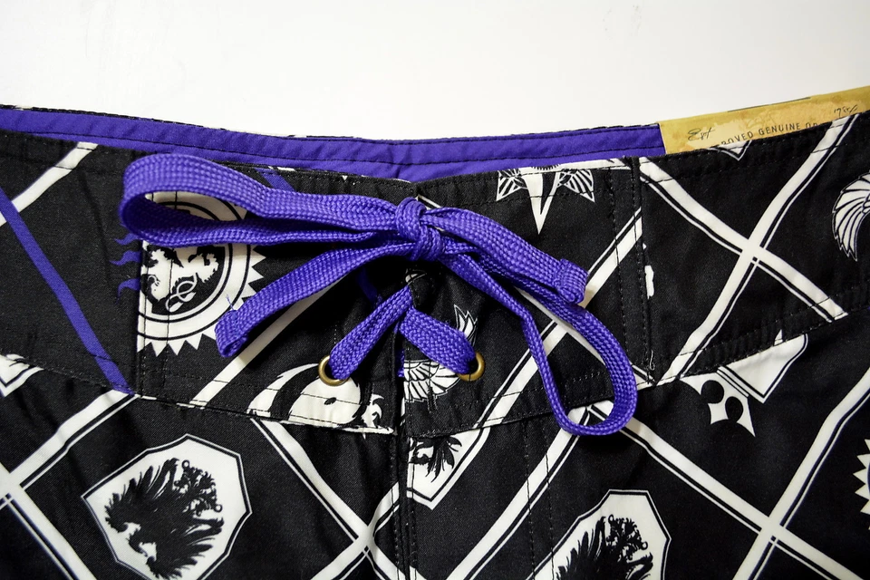 Pantalones Cortos American Rag Hombres Negros Urban Board/Surf con Bolsillos Laterales Precio de venta sugerido por el fabricante 34 $ Foto 2 de 4