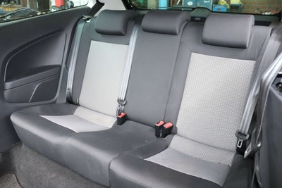 vw polo isofix