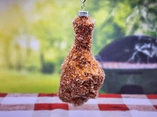 BLOWN GLASS SOUTHERN FRIED CHICKEN LEG CHRISTMAS ORNAMENT DRUMSTICK FOOD NWT