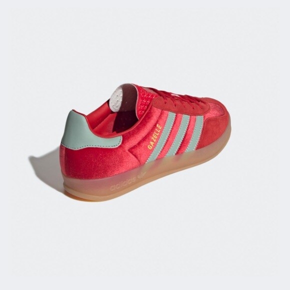 New Adidas Women's Gazelle indoor Shoes - Better Scarlet (IG6786