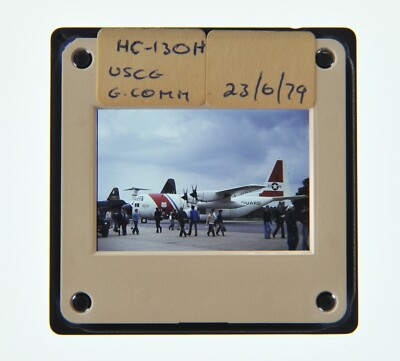 35MM SLIDE AIRCRAFT 1979 LOCKHEED HC-C130H S.A.R HERCULES USCG G/HAM COMMON A76