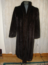 Collectible Nice Female Mink Fur Length Coat Mahogany Very Dark Brown S / M