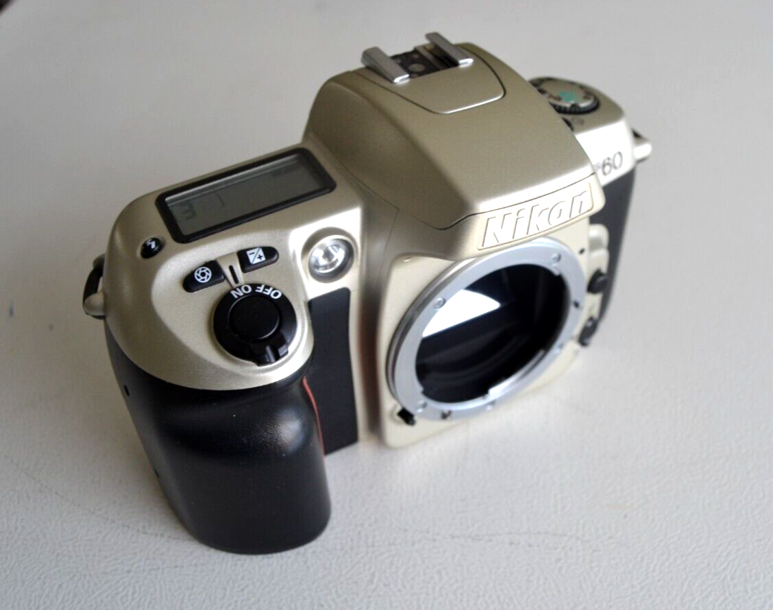 フィルムカメラ Nikon F60D Nikon F60D PANORAMAの使い心地 – カメラのことなど