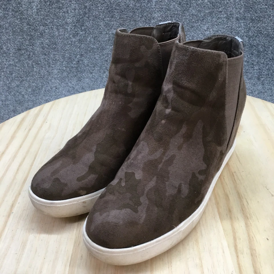 Botas femininas Coconuts By Matisse 8,5 camufladas tornozelo cunha puxar marrom - Imagem 3 de 4
