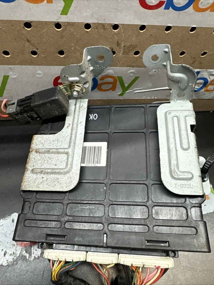 Módulo de control del motor Hyundai original OEM para Hyundai Tucson 2006 Foto 4 de 4