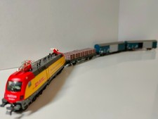 Hobbytrain Spur N  E-Lok BR 182 & drei Post Waggons Dingler / Hobbytrain - OVP -
