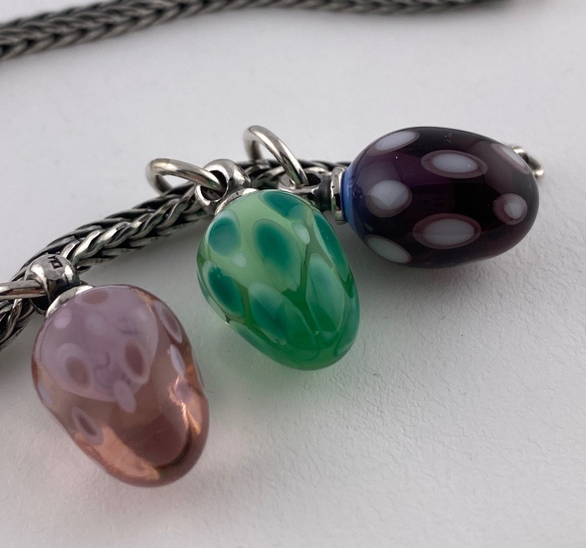 Authentic Trollbeads Festive Easter Kit TAGBE-000… - image 1