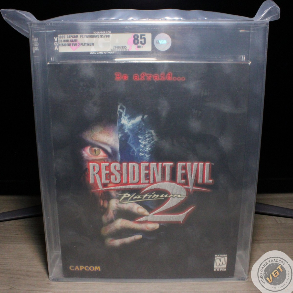 VGA 85 NM+ - Resident Evil 2: Platinum BIG BOX PC CD-ROM Game 1999