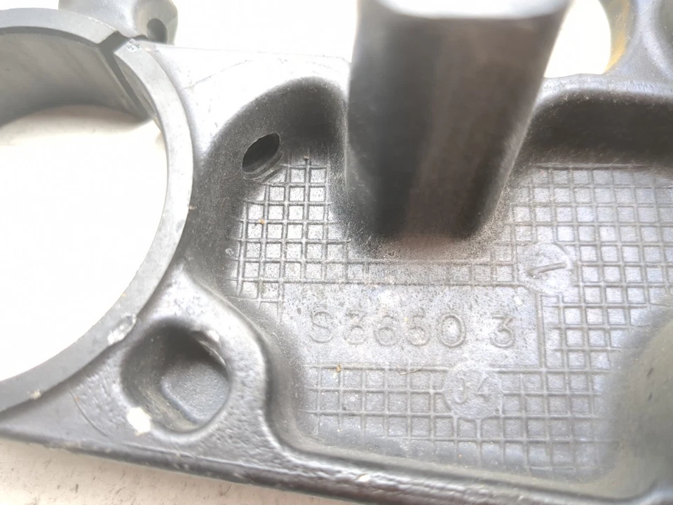 04 05 Árbol de abrazadera triple superior superior superior Suzuki GSXR 600 750 S36503 Foto 3 de 4