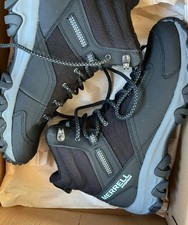 Merrell Women's Leather Thermo Akita Walking Boots Size 6 (39). New. In Box