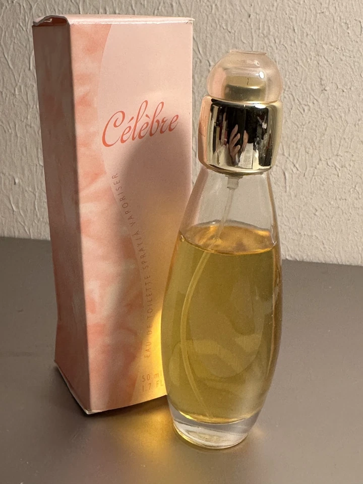 Avon CELEBRE Eau de Toilette Spray 1.7 fl oz 50 ml Vintage 2001 Nuevo con Caja Foto 3 de 3