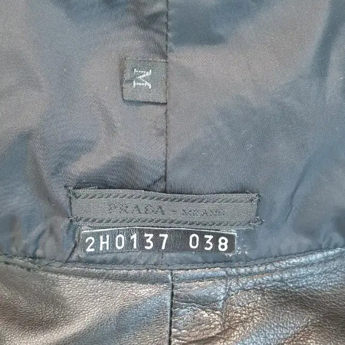 Prada Authentic Black Leather Bucket Hat Cap thumbnail 3