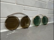 vintage clip-on sunglasses 1940s / 1950s, featuring round green and brown glass