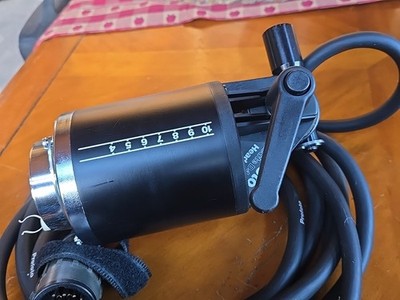 Profoto 2500ws Acute D4 Mint Condition No Tubes HEAD ONLY AS IS PARTS 