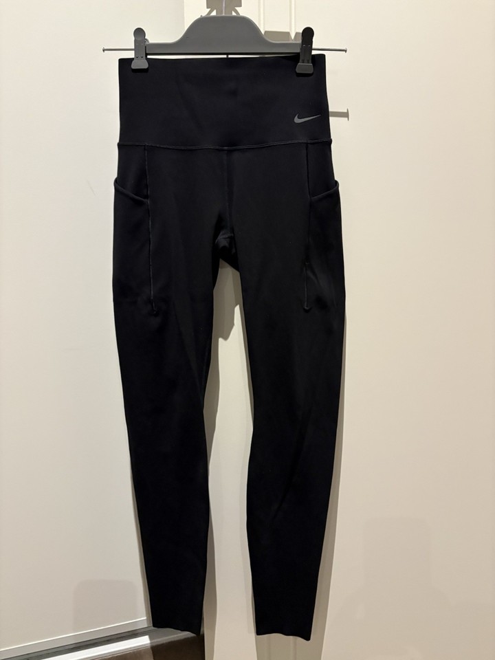 Nike Dri-Fit Women’s Black High Rise Pocket Ankle Leggings Size S Yoga Gym Run