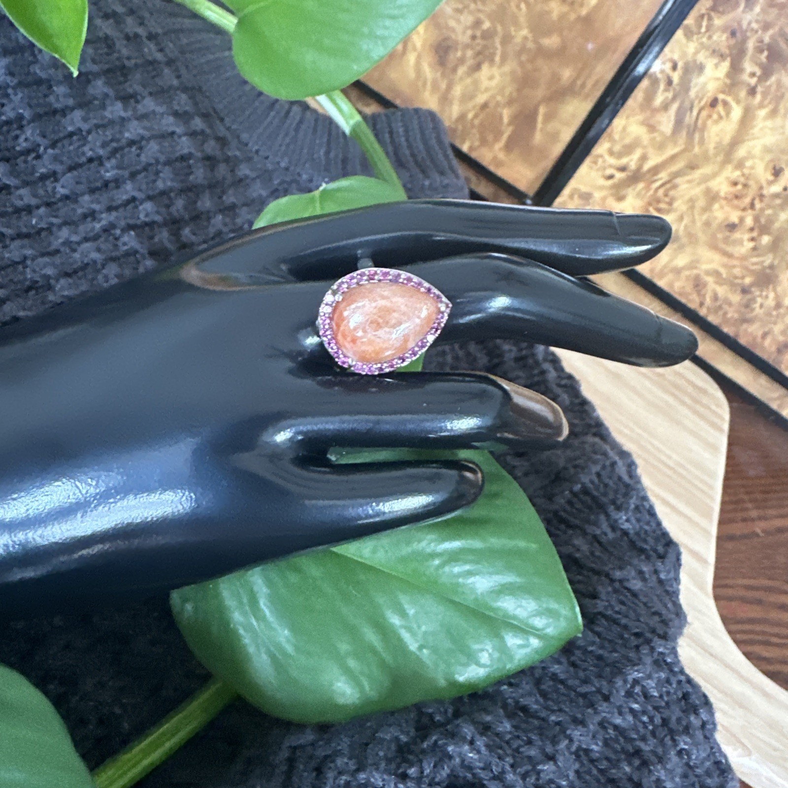 Size 7 Ring - image 1