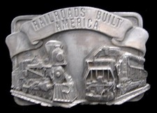 JK14144 COOL VINTAGE 1984 RAILROADS BUILT AMERICA PEWTER TRAIN BELT BUCKLE