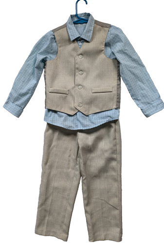 Boys 3c. Suit Outfit size 5 T Pants Shirt Vest Graduation outfit - Picture 2 of 6