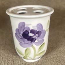 Wamsutta "Laurel" Hand Painted White Ceramic Toothbrush Holder Purple Flowers
