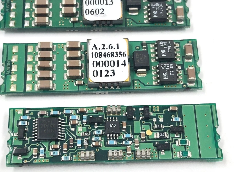 6PCS - TYCO Power Module 3.0 Vdc - 5.5 Vdc Input, 1.5 Vdc 108468356  - Image 2 of 3