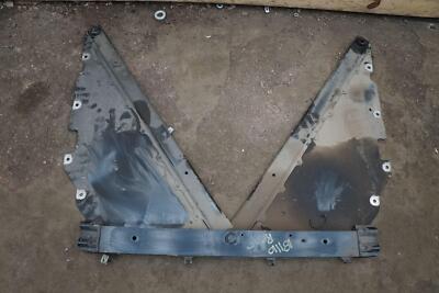 Rear Body Floor V Brace Crossmember Reinforcement 39206868859 OEM BMW i3 2014-17
