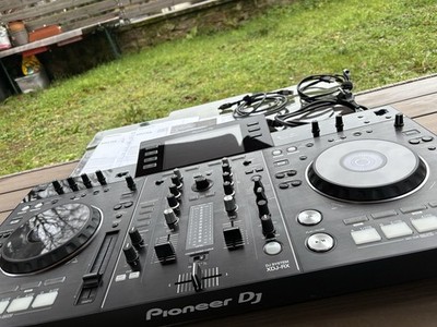Pioneer DJ XDJ-RX All-in-one Rekordbox DJ System Controller XDJ RX Inkl. Zubehör
