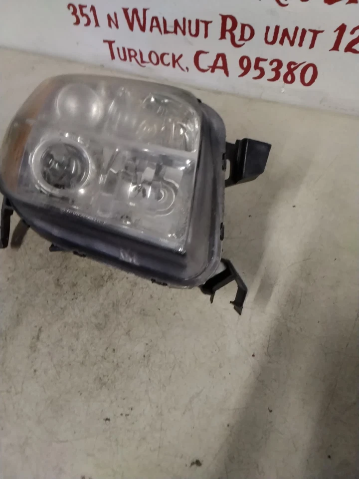 Headlight Assembly Dorman 1591920 fits 06-08 Honda Pilot Right Passenger  - Image 2 of 4