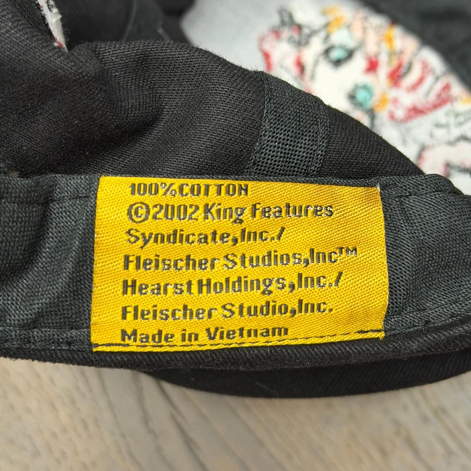Gorra de béisbol negra de colección Y2K Betty Boop Dangerous Curves Ahead Biker de colección Foto 3 de 4