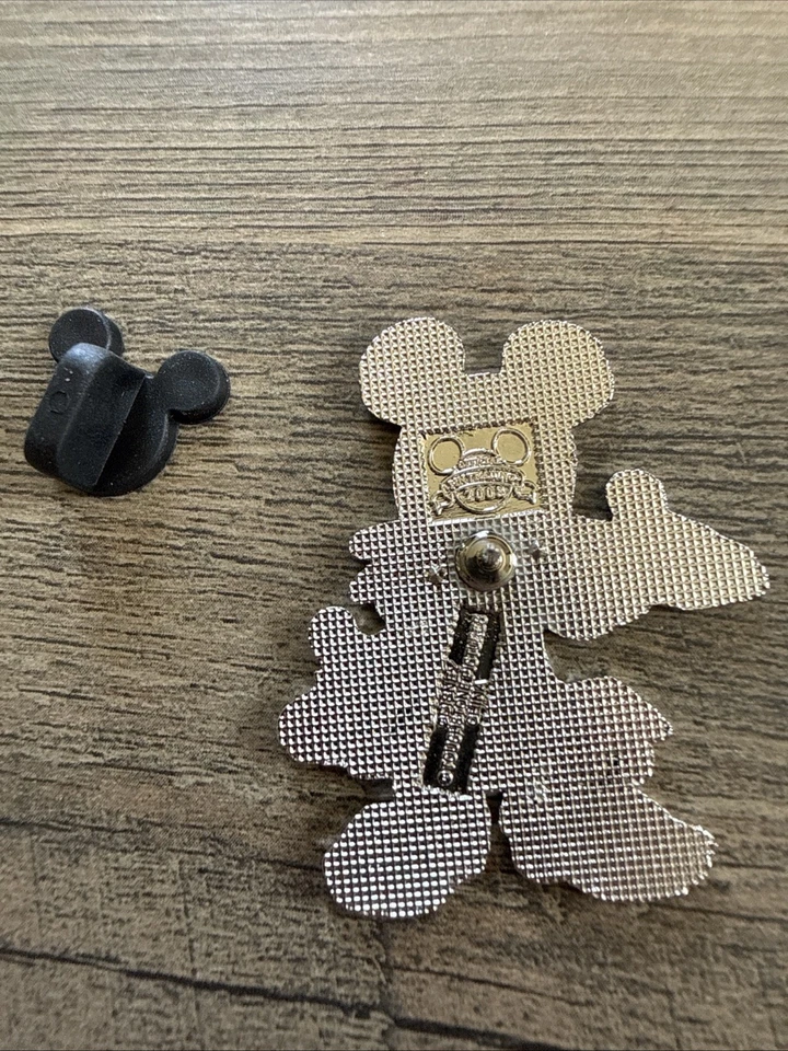 2008 Disneyland Halloween Mickey Mouse as Jack Skellington Pin - Image 2 of 2