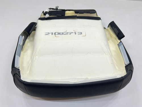 2022 - 2026 KIA CARNIVAL FRONT LEFT SIDE SEAT LOWER CUSHION COVER OEM GRAY_GYT - Picture 6 of 9