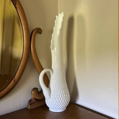 Vtg Fenton Milk Glass Swung Hobnail Stretch Pitcher Vase Handle 19 1/4” Tall