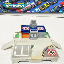 Micro Machines Travel City Heliport Play Set 1989 Galoob Folding