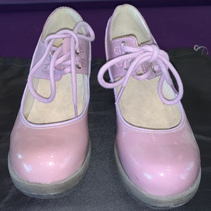 90âs Funk Patent Look Platform Mary Janes Mauve 8 Lug Sole Riveted Heels | eBay