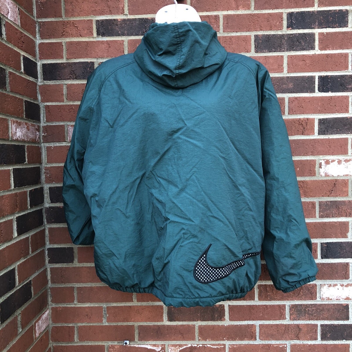 VINTAGE Nike Jacket Adult XXL Green Black Swoosh Windbreaker VINTAGE Nike Jacket Adult XXL Green Black Swoosh Windbreaker