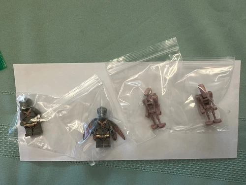 LEGO STAR WARS 4478 Geonosian Fighter Excellent Condition ALL MINIFIGS