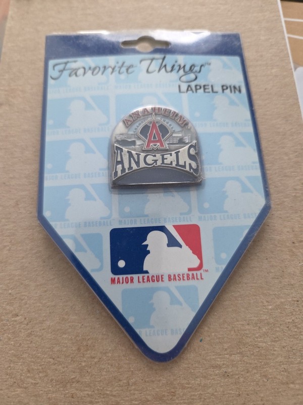 Pin Anaheim Angels  Baseball Pin Collectible
