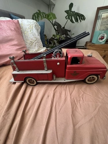 Tonka Pressed Steel Red Fire Vehicle Fire Truck Toy